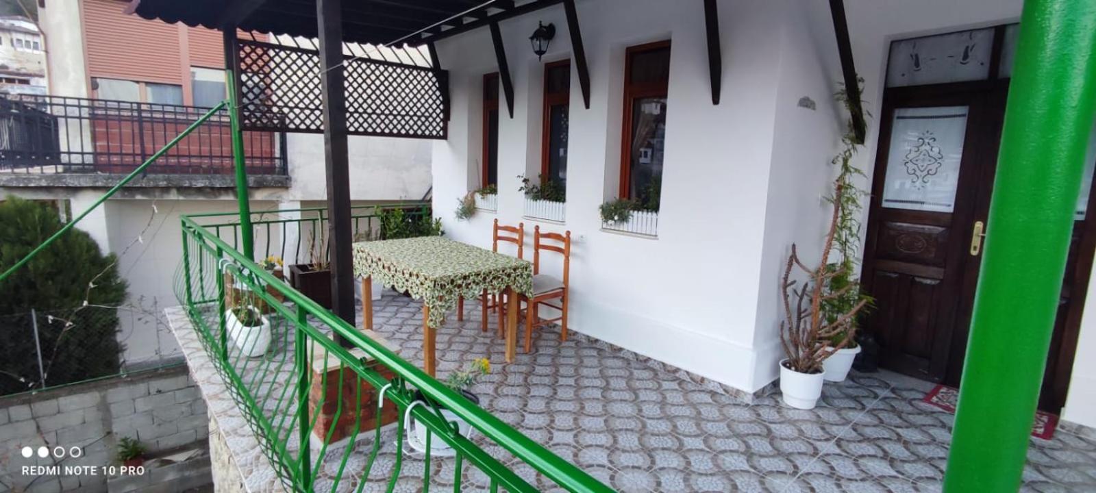 Guest House Baba Lluka Berat Ngoại thất bức ảnh