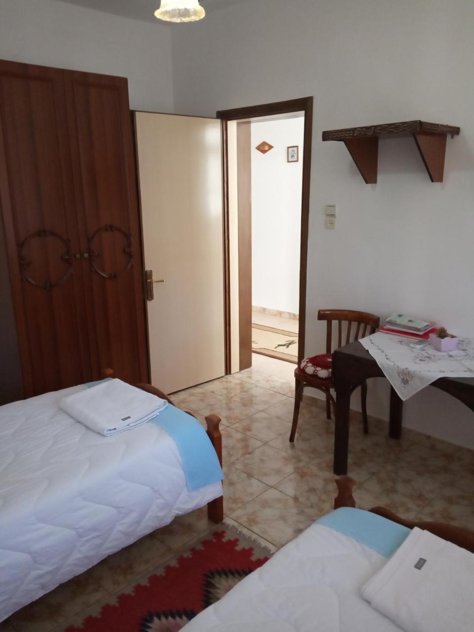 Guest House Baba Lluka Berat Ngoại thất bức ảnh